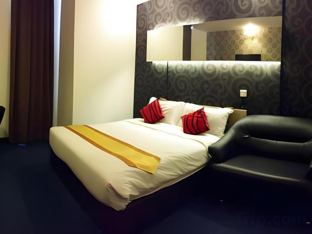 Paragon City Hotel Ίπο Εξωτερικό φωτογραφία
