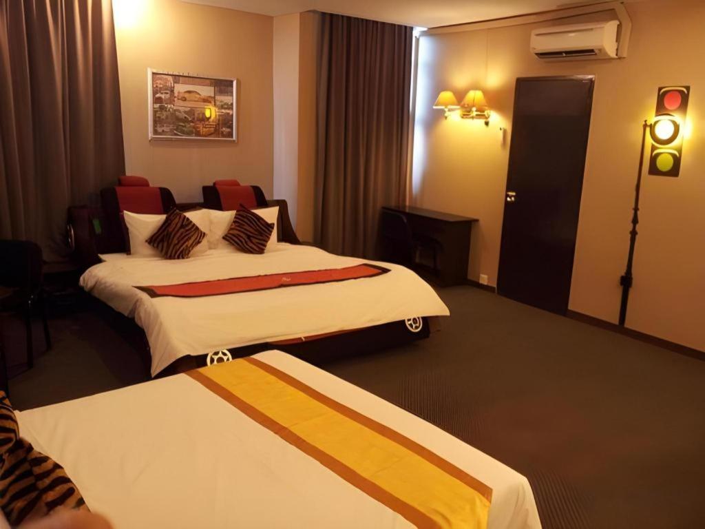 Paragon City Hotel Ίπο Εξωτερικό φωτογραφία