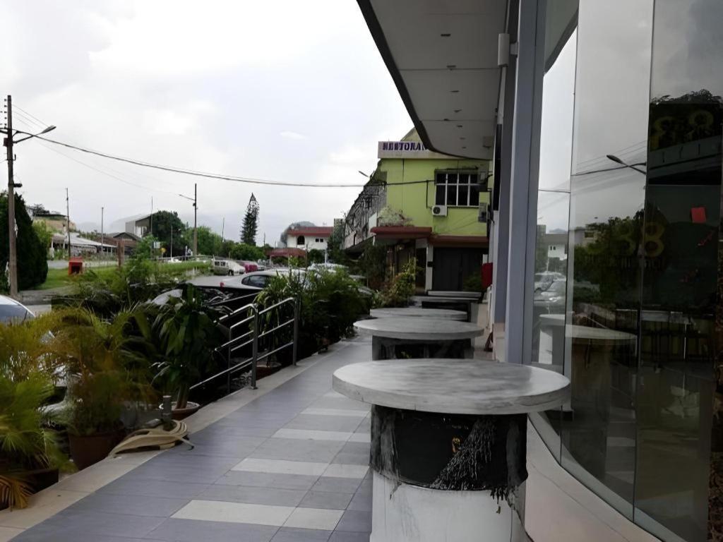 Paragon City Hotel Ίπο Εξωτερικό φωτογραφία